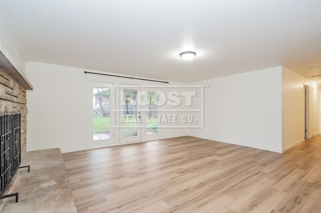 Building Photo - 6311 Brauning Dr