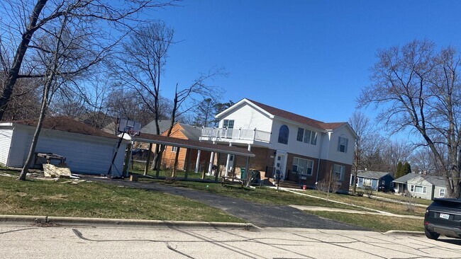 Foto del edificio - 201 W Potomac Ave