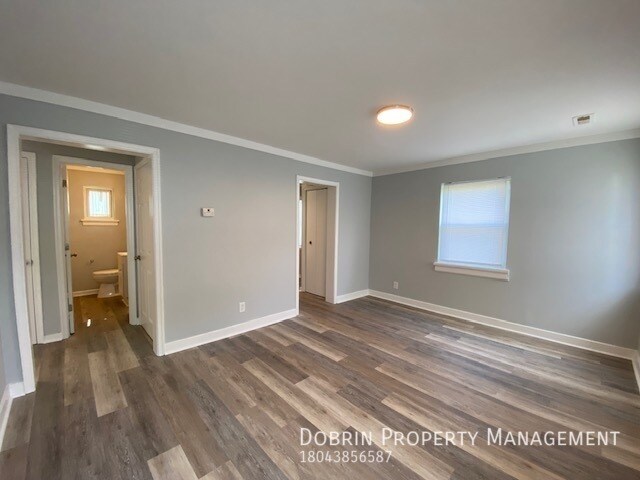 Building Photo - 1705 Tyler St