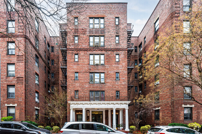 Building Photo - 4112 41st St