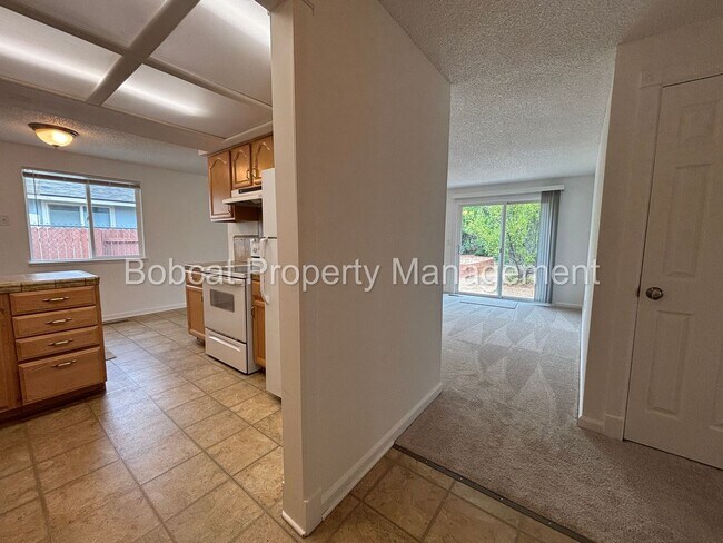 Building Photo - ATTENTION GARDENERS! Charming Indian Hills...
