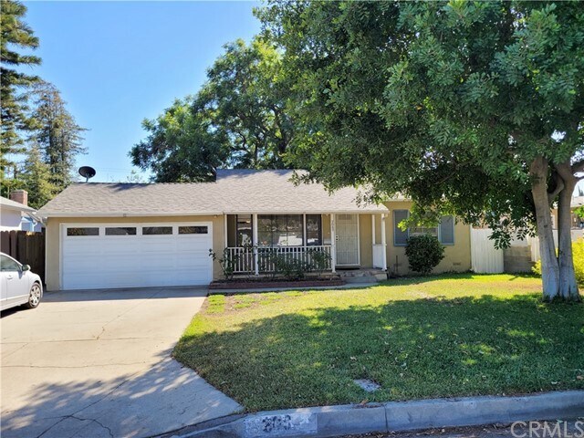 Primary Photo - 208 Brisbane St