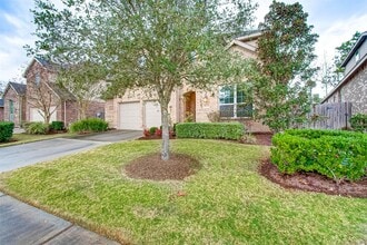 Building Photo - 8219 Peppervine Ct