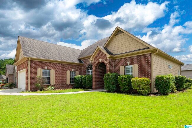 Foto del edificio - 800 Waterford Cir
