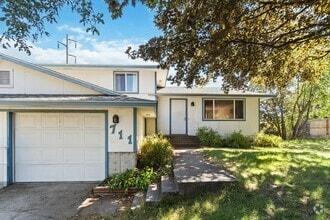 Building Photo - 711 S Century Ct