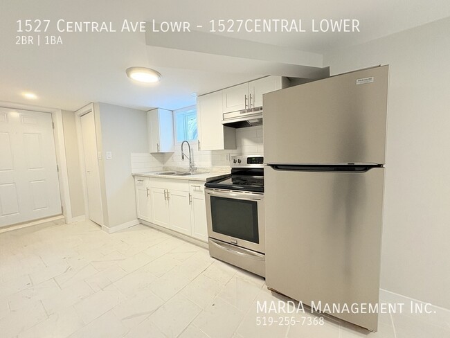 Building Photo - STYLISH NEWLY RENOVATED 2BEDROOM/1BATH LOW...