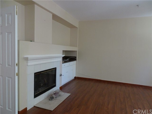 Foto del edificio - 16587 Almaden Dr