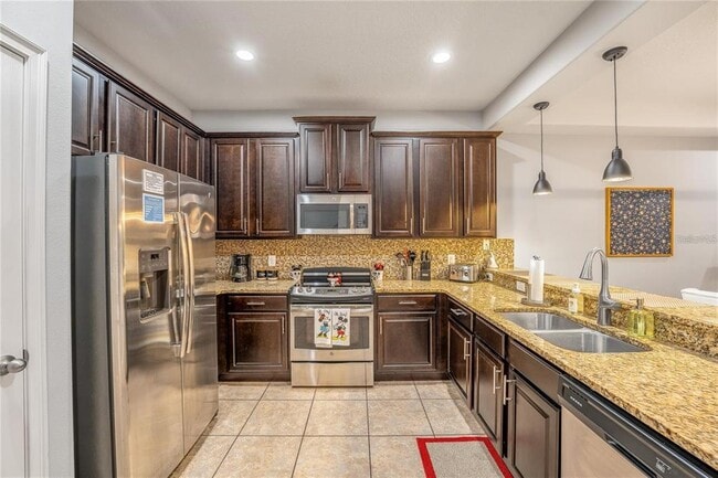 Building Photo - 8223 Roseville Blvd