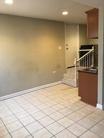 Foto del edificio - 1503 W Albion Ave