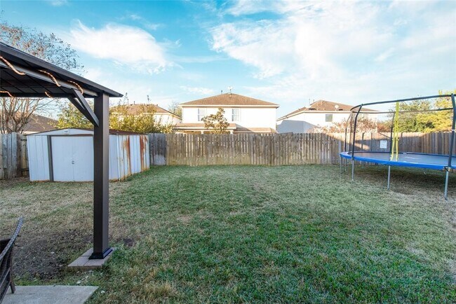 Foto del edificio - 20706 Stewart Crest Ln