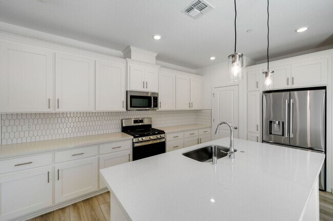 Building Photo - Brand-New 4-Bedroom Home with Loft and Modern Upgrades!