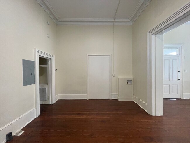 Foto del edificio - 1065 College St