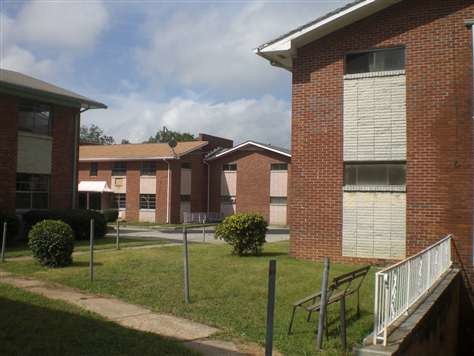 Primary Photo - 934 Mayson Turner Rd NW