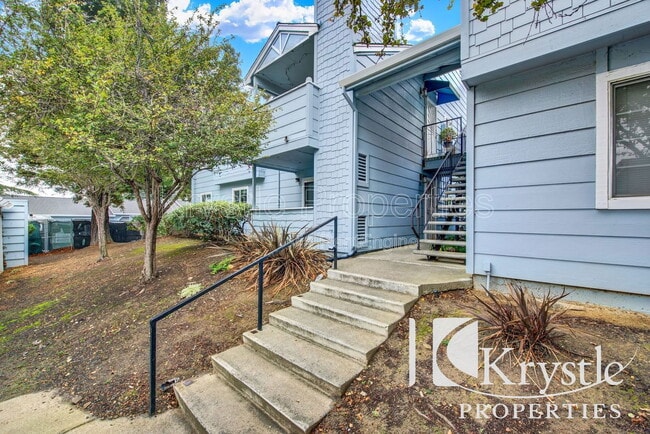 Foto del edificio - 285 Lighthouse Dr