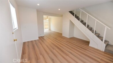 Building Photo - 218 Avenida Rosa