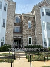 Building Photo - 402 Harrison Ct
