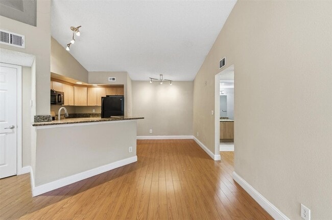 Foto del edificio - 731 Vista Isles Dr