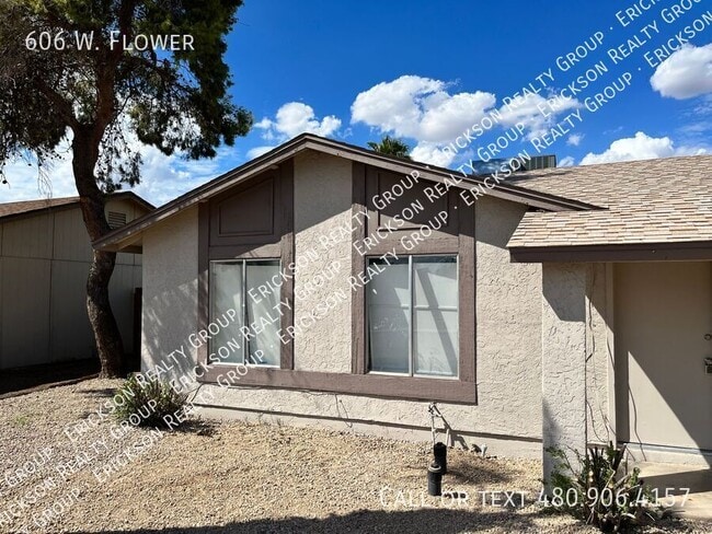 Foto del edificio - 606 W. Flower-