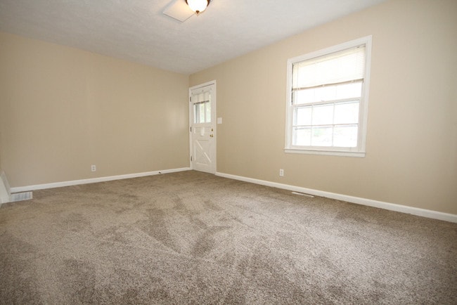 Building Photo - 109 Sunset Dr
