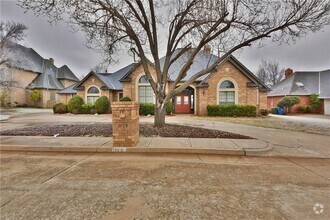 Building Photo - 1109 Irvine Dr