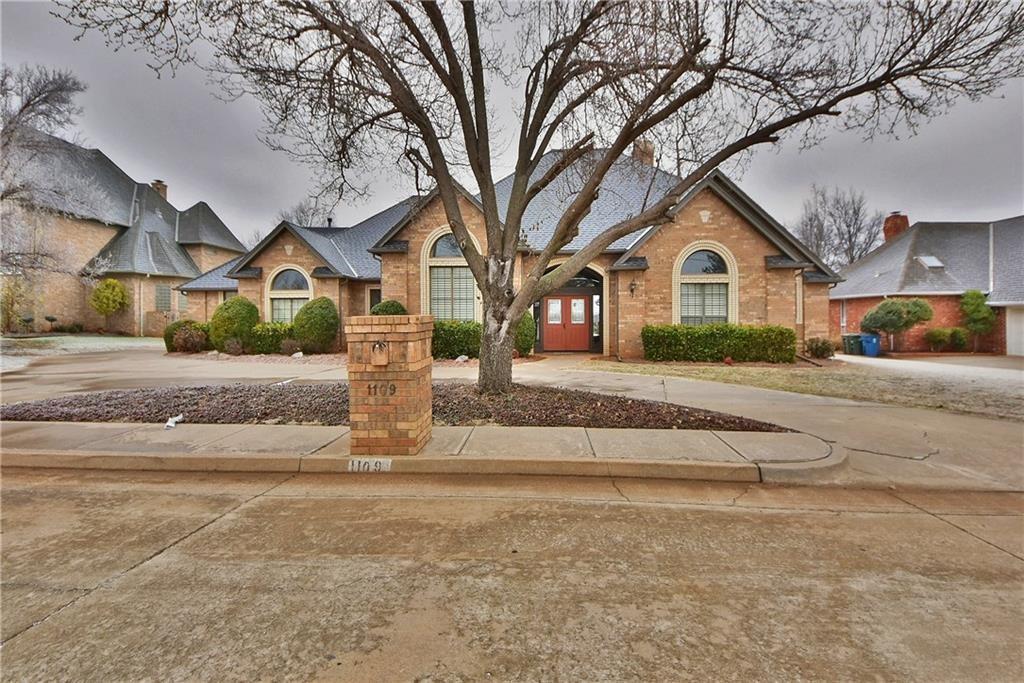 Primary Photo - 1109 Irvine Dr