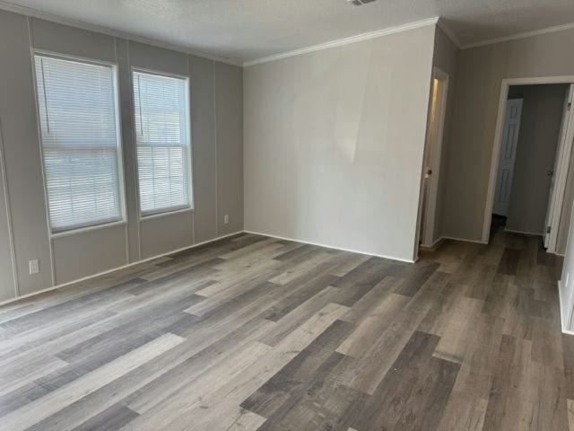 Building Photo - 9430 Paradise Dr