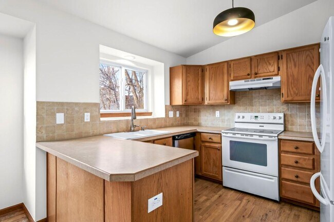 Foto del edificio - 749 Peregrine Run