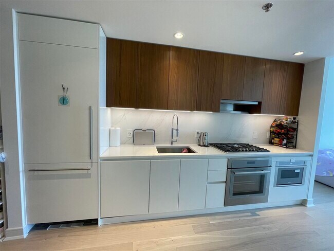 Foto del edificio - 1000 Maxwell Ln