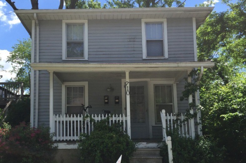 710 N Lincoln St, Bloomington, IN 47408 Apartments in Bloomington, IN