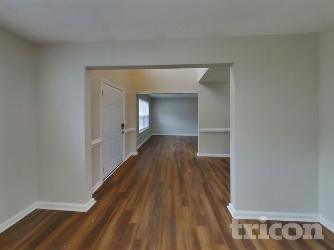 Building Photo - 2794 Evanston Ct