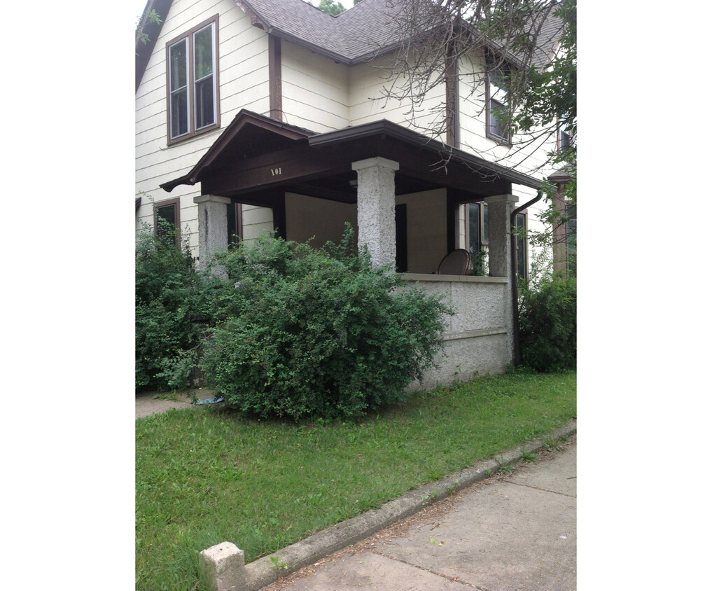 Foto principal - 1101 Tippecanoe St