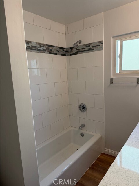 Foto del edificio - 1037 Portola Dr