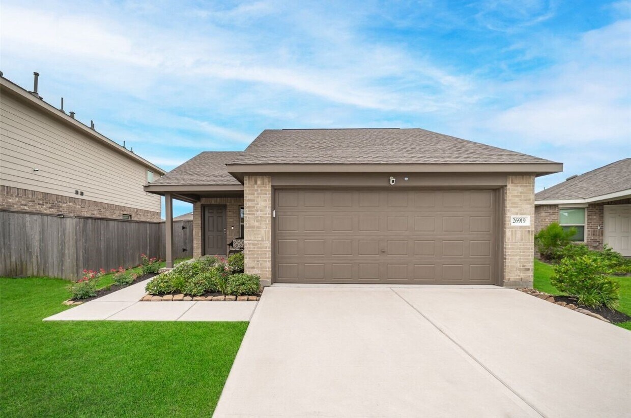 Foto principal - 26919 Wilderye Cv Ln