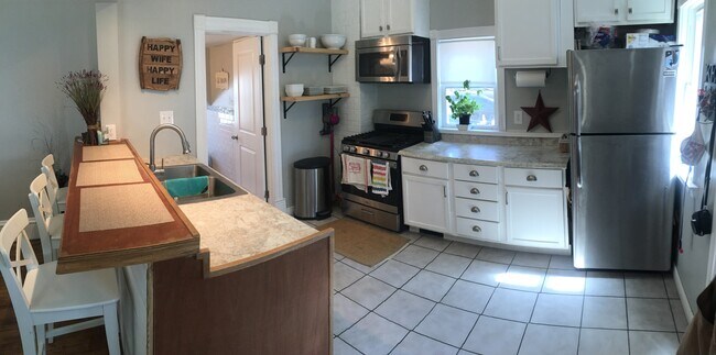 Brand new stainless steel appliances - 1927 Washington Street Northeast