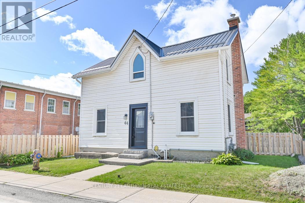 Photo principale - 44 Metcalf St