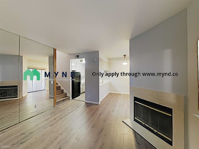 Building Photo - 2 br, 2 bath Condo - 1769 Flickinger Pl