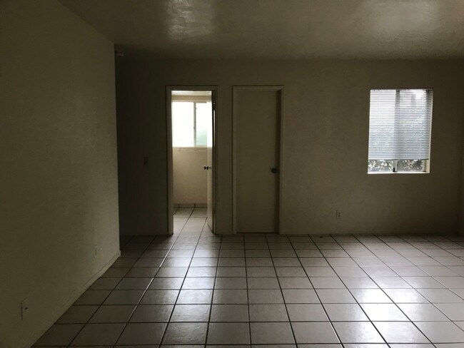 Foto del edificio - 850 Camino Lindo