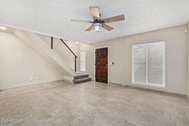 Foto del edificio - 8641 S 51st St