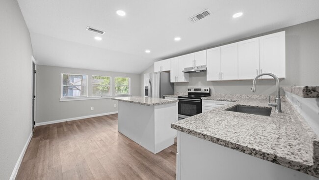 Building Photo - 5242 Greylog Dr