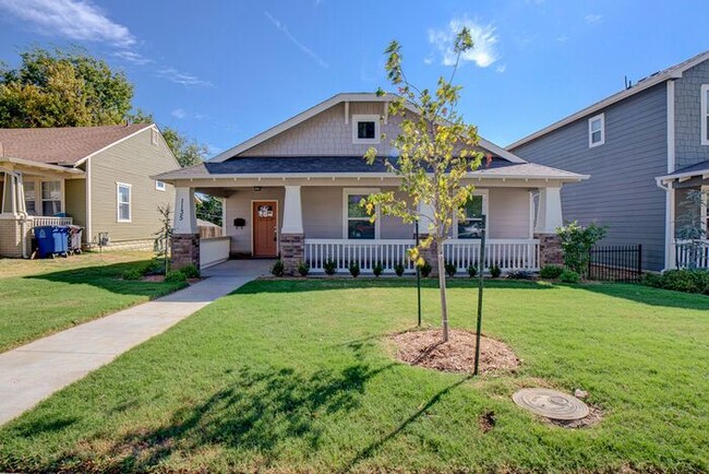 Foto del edificio - 3/2/2 Craftsman Style Home