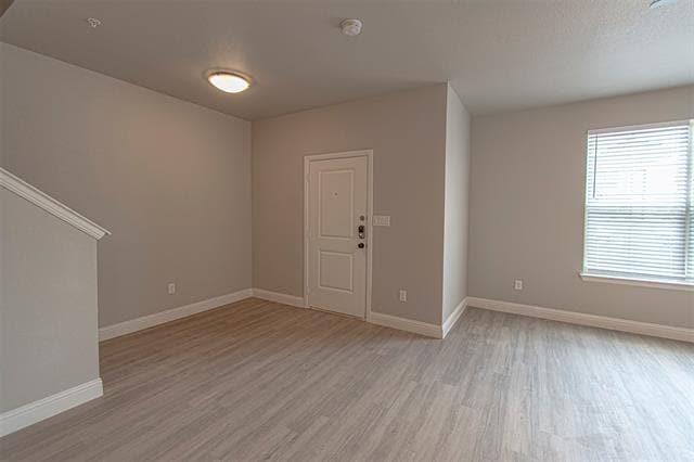 Building Photo - 1252 Good Ln