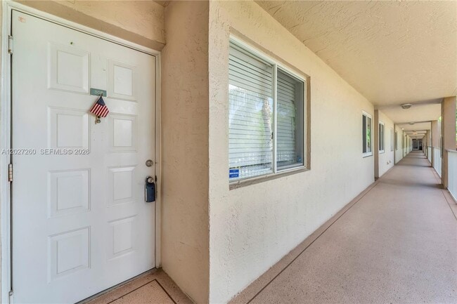 Building Photo - 9511 Weldon Cir
