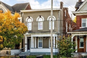 Building Photo - 1814 W Jefferson St