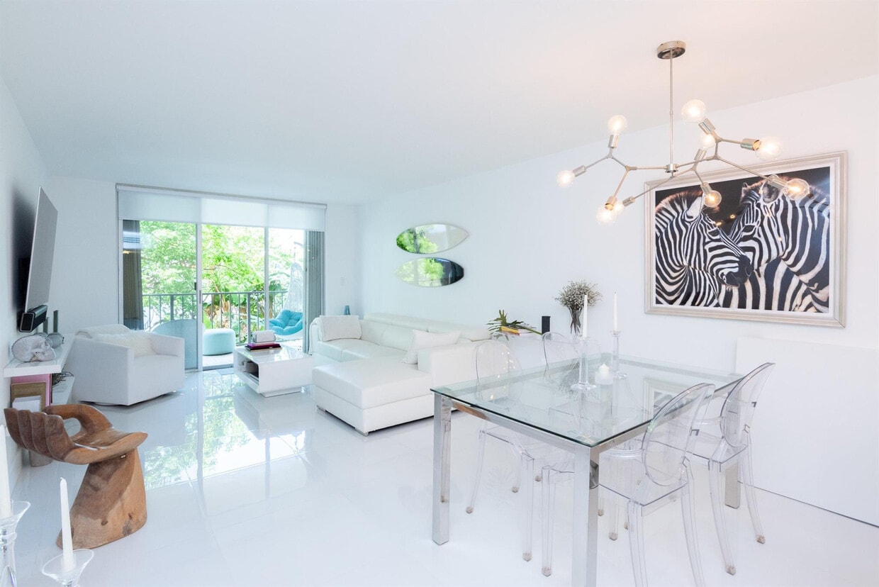 Foto principal - 3581 S Ocean Blvd