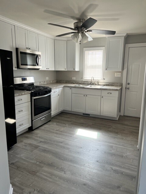 Kitchen - 15 W Grand Ave