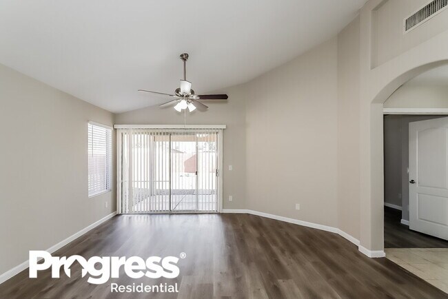 Building Photo - 19429 N 7th Dr