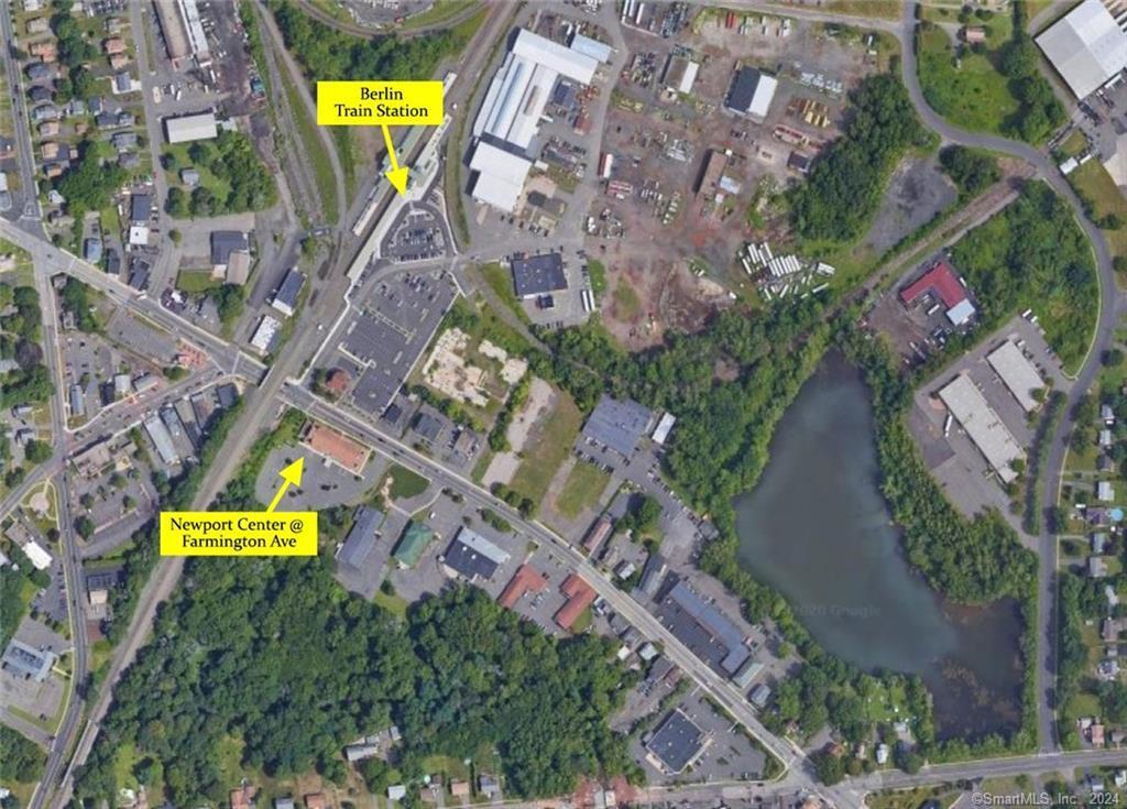 Foto del edificio - 848 Farmington Ave