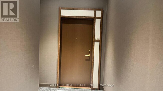 Photo du bâtiment - 7890-7890 Jane St