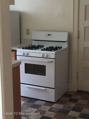 Foto del edificio - 2118 Dupont Ave S