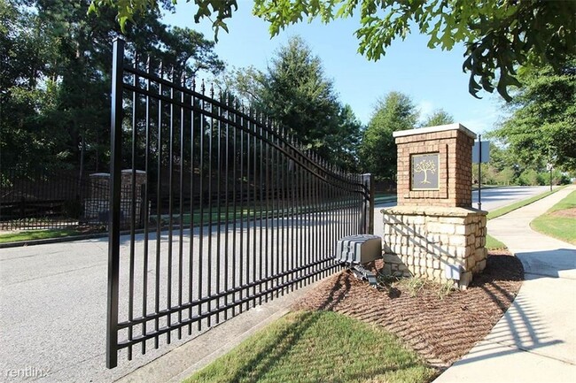 Foto del edificio - 5 br, 3 bath House - 2805 Ridge Manor Drive